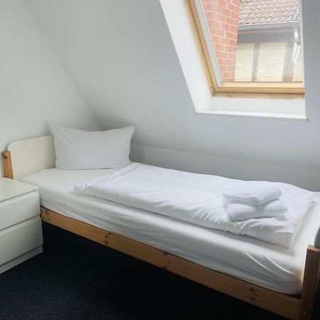Markt Eins Gaestezimmer Schoppenstedt Exteriér fotografie